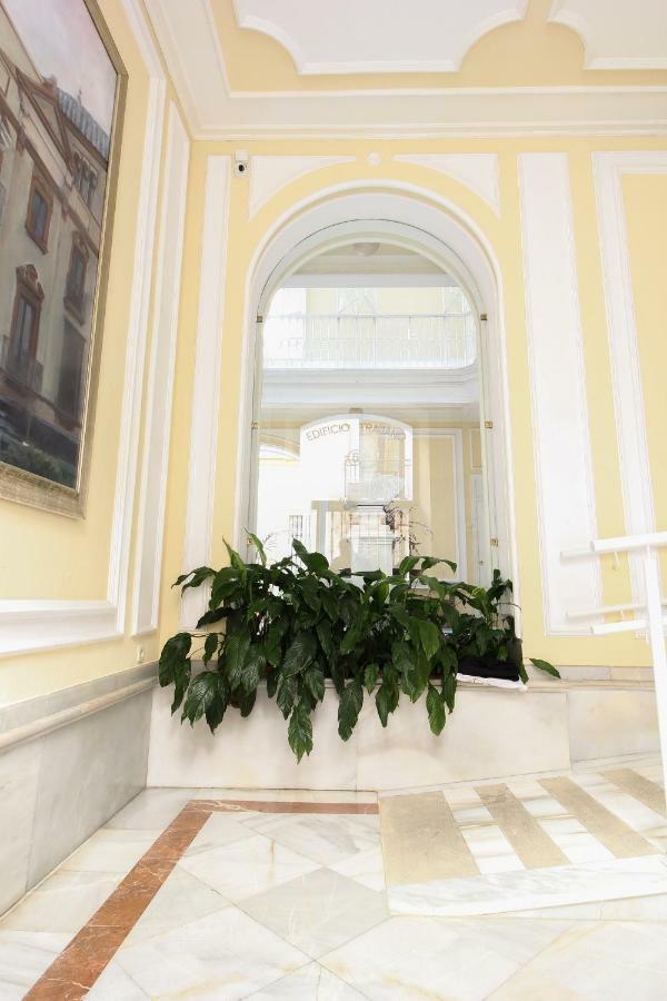Apartamento Trajano Sevilla Exterior foto